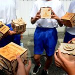 レーザーカッターを活用したワークショップは各自の発想を生かした自己実現の練習にぴったり。